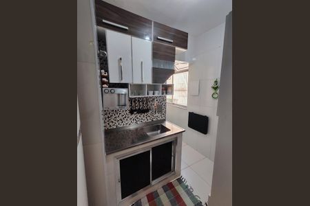 Apartamento à venda com 49m², 2 quartos e 1 vagaCozinha