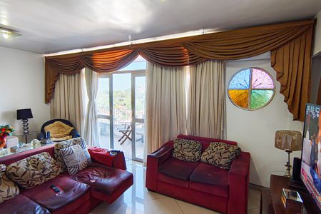 Apartamento para alugar com 143m², 4 quartos e 1 vaga Apartamento para alugar com 143m², 4 quartos e 1 vagaSala