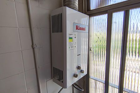 Apartamento para alugar com 143m², 4 quartos e 1 vaga Apartamento para alugar com 143m², 4 quartos e 1 vagaCozinha e Área de Serviço