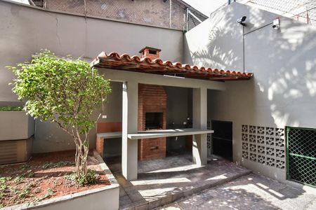 Apartamento à venda com 250m², 4 quartos e 4 vagasChurrasqueira