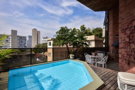 Apartamento à venda com 250m², 4 quartos e 4 vagasVaranda