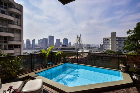 Apartamento à venda com 250m², 4 quartos e 4 vagasVaranda