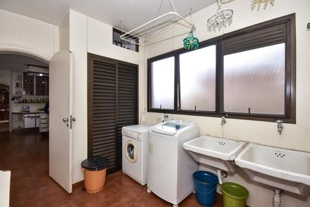 Apartamento à venda com 250m², 4 quartos e 4 vagasÁrea de Serviço