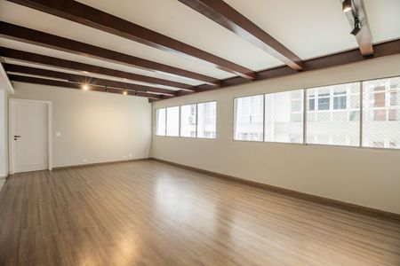Apartamento à venda com 3 quartos, 137m² em Jardim Paulista, São Paulo