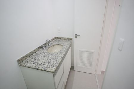 Apartamento à venda com 102m², 4 quartos e 1 vaga Apartamento à venda com 102m², 4 quartos e 1 vagaBanheiro da Suíte