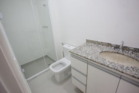 Apartamento à venda com 102m², 4 quartos e 1 vaga Apartamento à venda com 102m², 4 quartos e 1 vagaBanheiro da Suíte