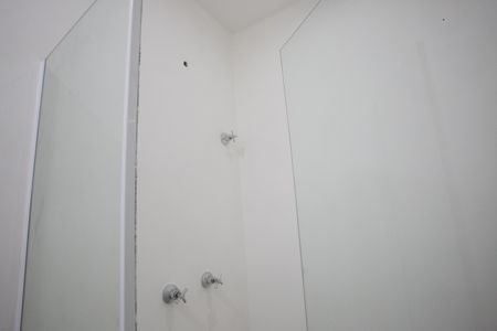 Apartamento à venda com 102m², 4 quartos e 1 vaga Apartamento à venda com 102m², 4 quartos e 1 vagaBanheiro Social