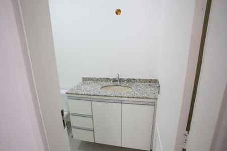 Apartamento à venda com 102m², 4 quartos e 1 vaga Apartamento à venda com 102m², 4 quartos e 1 vagaBanheiro da Suíte