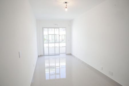 Apartamento à venda com 102m², 4 quartos e 1 vaga Apartamento à venda com 102m², 4 quartos e 1 vagaQuarto Suíte