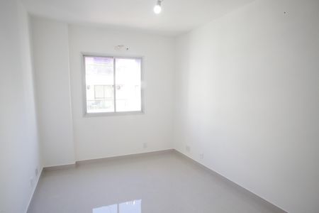 Apartamento à venda com 102m², 4 quartos e 1 vaga Apartamento à venda com 102m², 4 quartos e 1 vagaQuarto 2