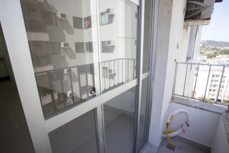 Apartamento à venda com 102m², 4 quartos e 1 vaga Apartamento à venda com 102m², 4 quartos e 1 vagaVaranda da Suíte
