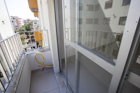 Apartamento à venda com 102m², 4 quartos e 1 vaga Apartamento à venda com 102m², 4 quartos e 1 vagaVaranda da Suíte