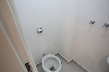 Apartamento à venda com 102m², 4 quartos e 1 vaga Apartamento à venda com 102m², 4 quartos e 1 vagaBanheiro de serviço