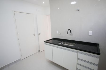 Apartamento à venda com 102m², 4 quartos e 1 vaga Apartamento à venda com 102m², 4 quartos e 1 vagaCozinha