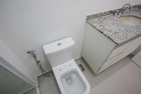 Apartamento à venda com 102m², 4 quartos e 1 vaga Apartamento à venda com 102m², 4 quartos e 1 vagaBanheiro da Suíte