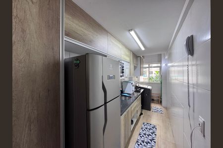 Apartamento à venda com 70m², 2 quartos e 1 vaga Apartamento à venda com 70m², 2 quartos e 1 vagaCozinha e Área de Serviço