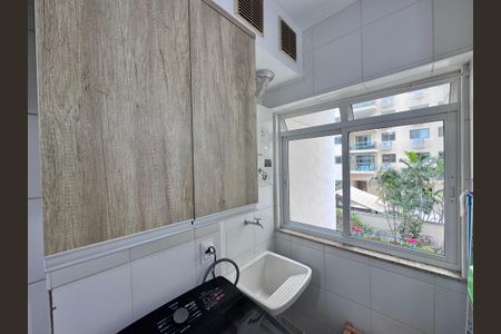 Apartamento à venda com 70m², 2 quartos e 1 vaga Apartamento à venda com 70m², 2 quartos e 1 vagaCozinha e Área de Serviço