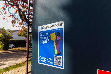 Apartamento à venda com 37m², 2 quartos e sem vaga Apartamento à venda com 37m², 2 quartos e sem vagaPlaquinha