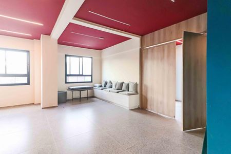 Apartamento à venda com 37m², 2 quartos e sem vaga Apartamento à venda com 37m², 2 quartos e sem vagaÁrea comum - Salão de festas