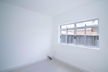 Apartamento à venda com 80m², 2 quartos e 1 vaga Apartamento à venda com 80m², 2 quartos e 1 vagaSala