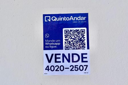 Casa à venda com 115m², 3 quartos e 3 vagas Casa à venda com 115m², 3 quartos e 3 vagasPlaquinha