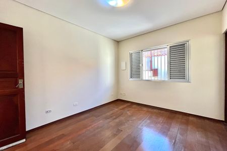 Casa à venda com 115m², 3 quartos e 3 vagas Casa à venda com 115m², 3 quartos e 3 vagasSuite