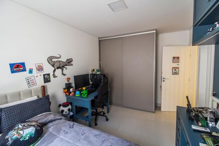 Casa de condomínio à venda com 500m², 4 quartos e 4 vagas Casa de condomínio à venda com 500m², 4 quartos e 4 vagasQuarto 1