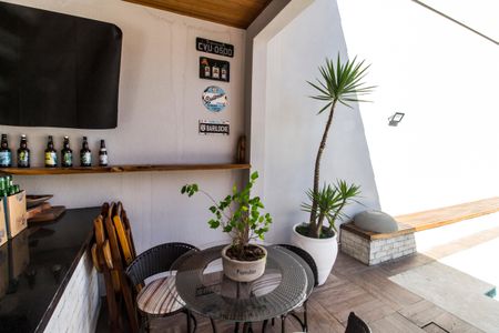 Casa de condomínio à venda com 500m², 4 quartos e 4 vagas Casa de condomínio à venda com 500m², 4 quartos e 4 vagasÁrea gourmet