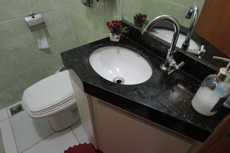 Casa de condomínio à venda com 64m², 2 quartos e 1 vagaLavabo da Sala