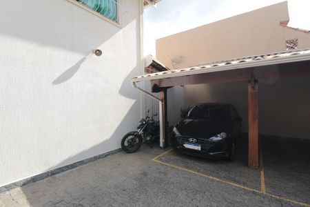 Casa de condomínio à venda com 64m², 2 quartos e 1 vagaGaragem