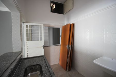 Casa de condomínio para alugar com 54m², 2 quartos e 1 vaga Casa de condomínio para alugar com 54m², 2 quartos e 1 vagaCozinha