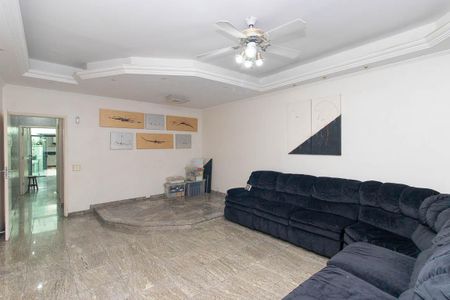 Casa para alugar com 450m², 5 quartos e 2 vagasSala