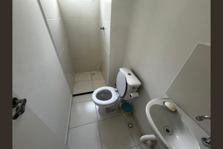 Apartamento para alugar com 43m², 2 quartos e sem vagaBanheiro