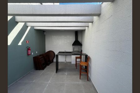 Apartamento para alugar com 43m², 2 quartos e sem vagaÁrea comum - Churrasqueira
