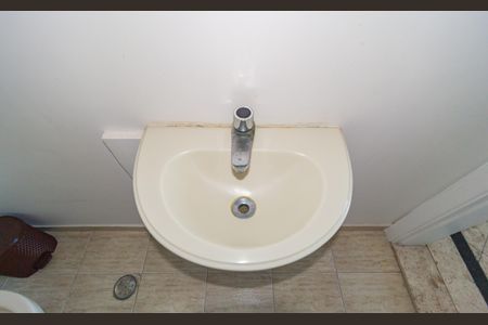 Apartamento para alugar com 96m², 3 quartos e 2 vagas Apartamento para alugar com 96m², 3 quartos e 2 vagasDetalhe - Lavabo