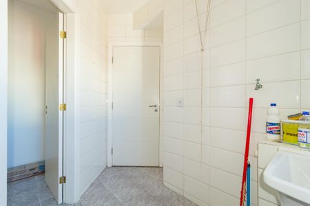 Apartamento para alugar com 96m², 3 quartos e 2 vagas Apartamento para alugar com 96m², 3 quartos e 2 vagasÁrea de Serviço