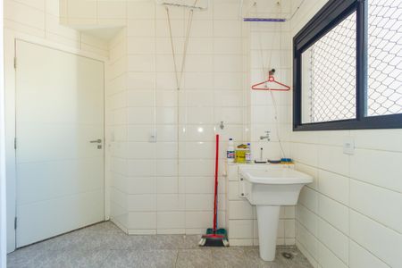 Apartamento para alugar com 96m², 3 quartos e 2 vagas Apartamento para alugar com 96m², 3 quartos e 2 vagasÁrea de Serviço