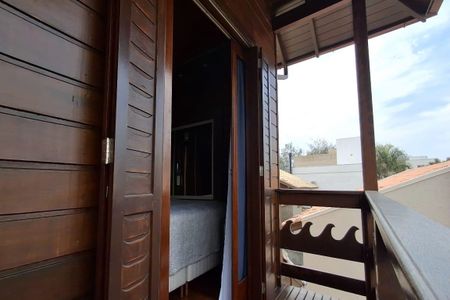 Casa para alugar com 300m², 3 quartos e 3 vagas Casa para alugar com 300m², 3 quartos e 3 vagasQuarto 3