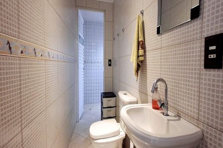 Casa para alugar com 300m², 3 quartos e 3 vagas Casa para alugar com 300m², 3 quartos e 3 vagasBanheiro de Serviço