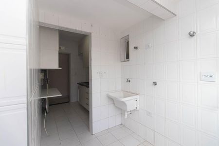 Apartamento para alugar com 60m², 3 quartos e 1 vagaÁrea de Serviço