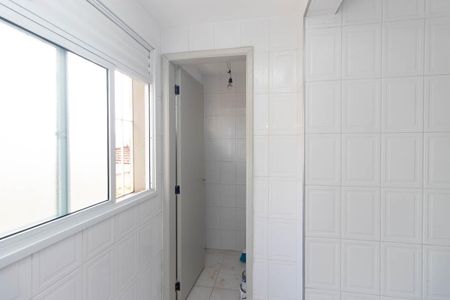 Apartamento para alugar com 60m², 3 quartos e 1 vagaÁrea de Serviço