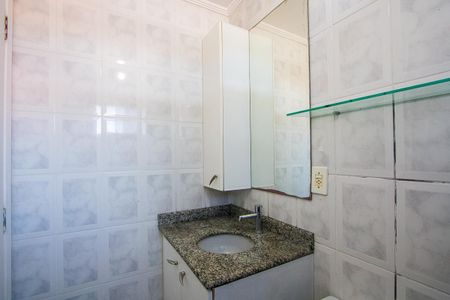Apartamento à venda com 80m², 3 quartos e 2 vagas Apartamento à venda com 80m², 3 quartos e 2 vagasBanheiro da Suíte 3