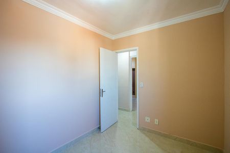 Apartamento à venda com 80m², 3 quartos e 2 vagas Apartamento à venda com 80m², 3 quartos e 2 vagasQuarto 2