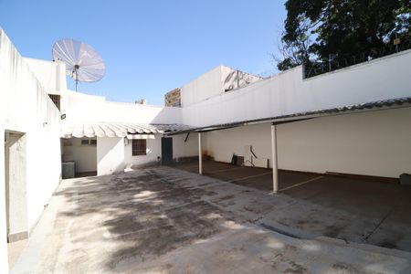 Casa para alugar com 550m², 4 quartos e 9 vagasGaragem