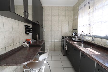 Casa à venda com 450m², 7 quartos e 3 vagasCozinha