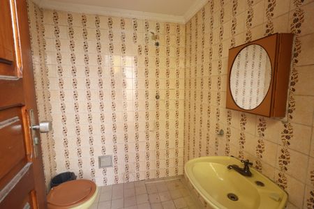 Casa à venda com 450m², 7 quartos e 3 vagasBanheiro de serviço