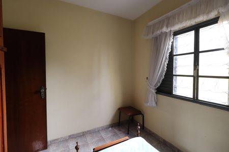 Casa à venda com 450m², 7 quartos e 3 vagasQuarto 8