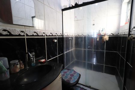 Casa à venda com 450m², 7 quartos e 3 vagasBanheiro 4