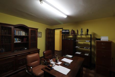 Casa à venda com 450m², 7 quartos e 3 vagasSala