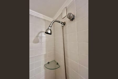 Apartamento à venda com 120m², 3 quartos e 2 vagas Apartamento à venda com 120m², 3 quartos e 2 vagasBanheiro da Suíte 1